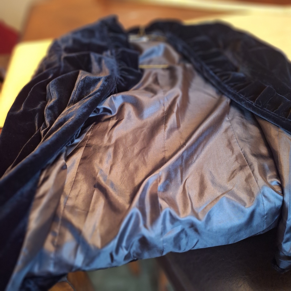 Elegant Black Velvet Women's Blazer Jacket 6 - Picture 14 of 16
